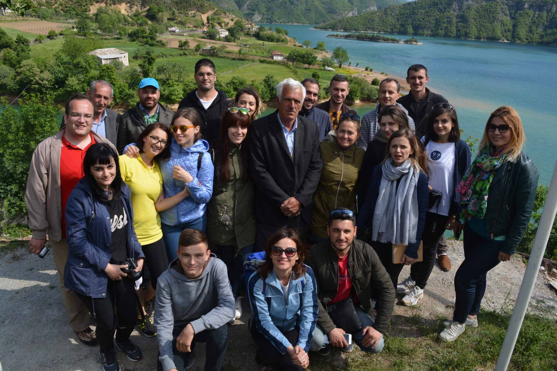 Grupi i udhëtimit eksplorues organizuar nga INTBAU Albania. Citizens Channel